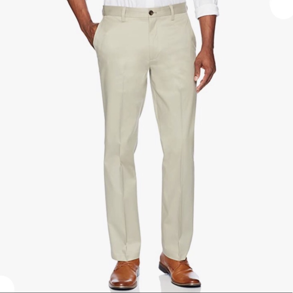 Nwot Buttoned Down Relaxed Flat Front Chinos - image 1